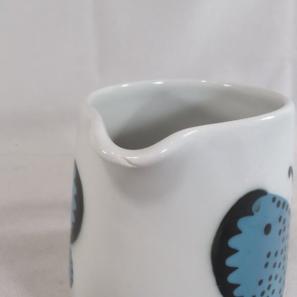 Arabia Made in Finland Butterfly Pitcher Creamer Jug Sport Blue White MCM READ - Picture 6 of 11